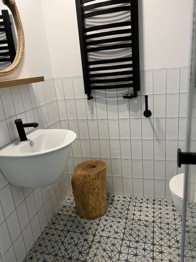 Spokojny Zaulek Ulinia Екстериор снимка